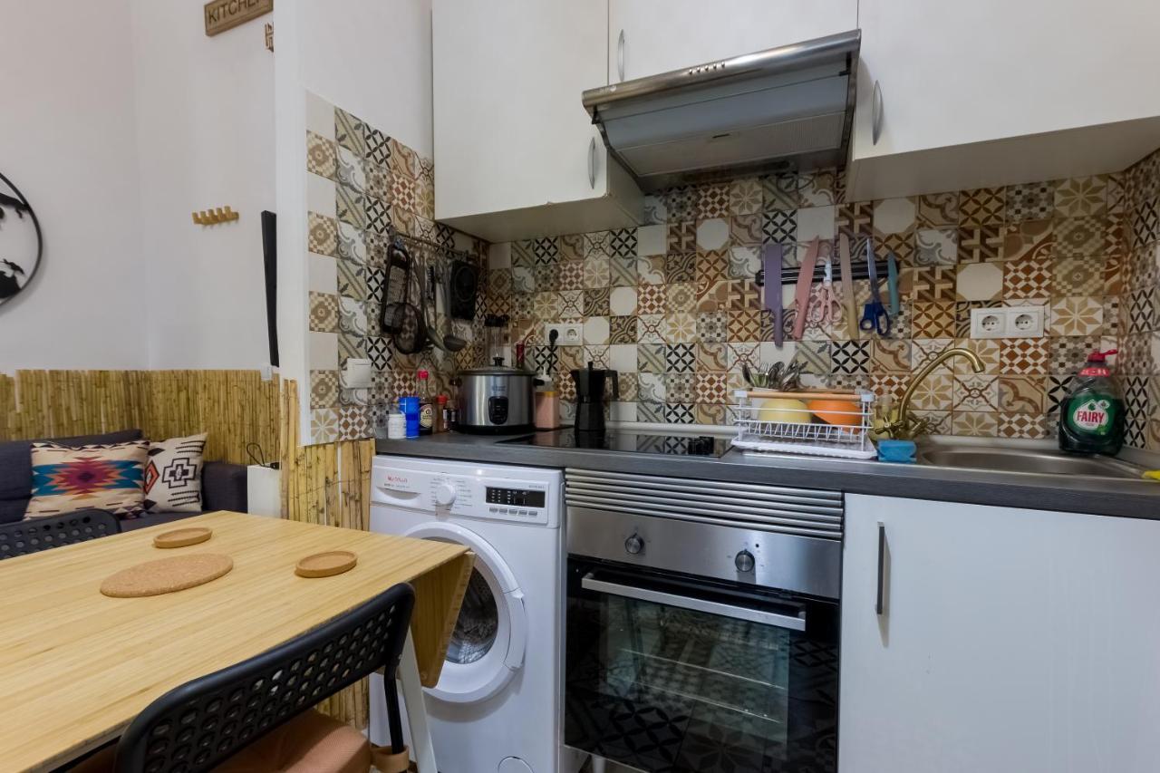 Social - kitchen home - apartment Madrid Exterior foto